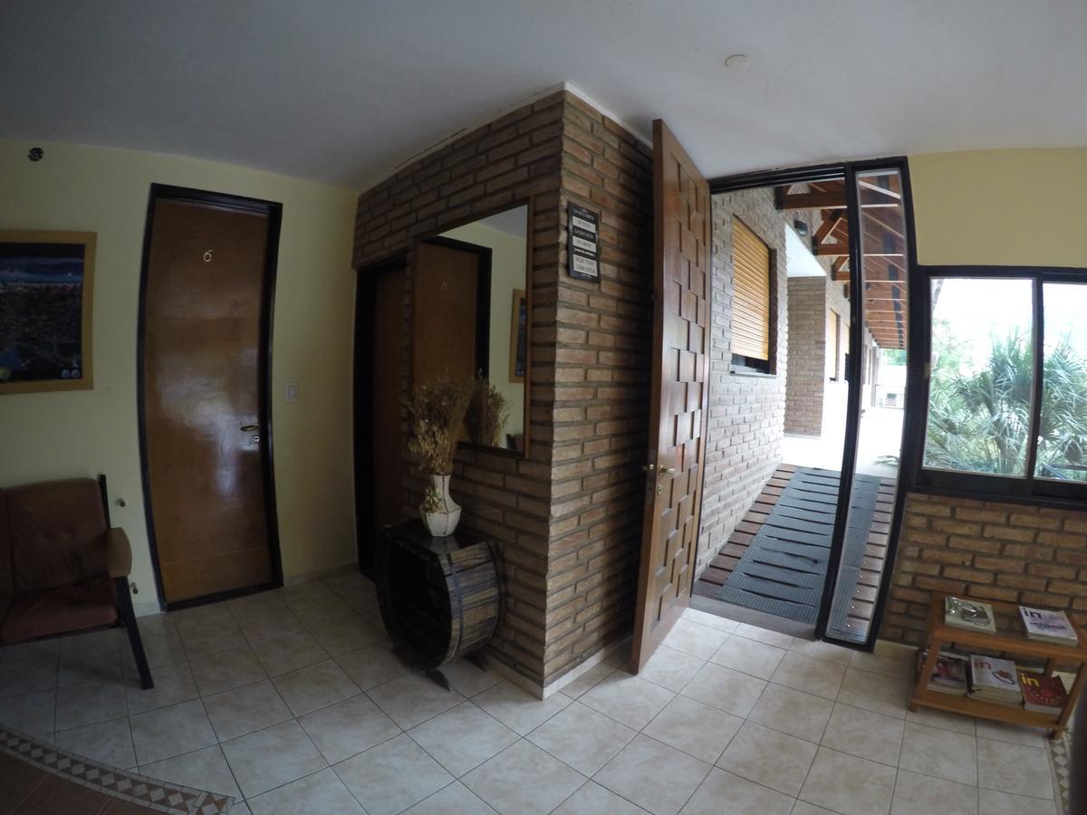 Hotel Carlos Paz Villa Carlos Paz Bagian luar foto