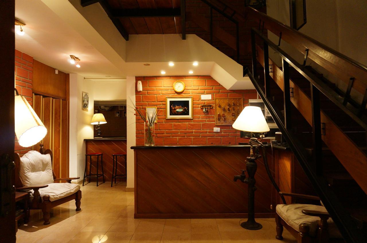 Hotel Carlos Paz Villa Carlos Paz Bagian luar foto