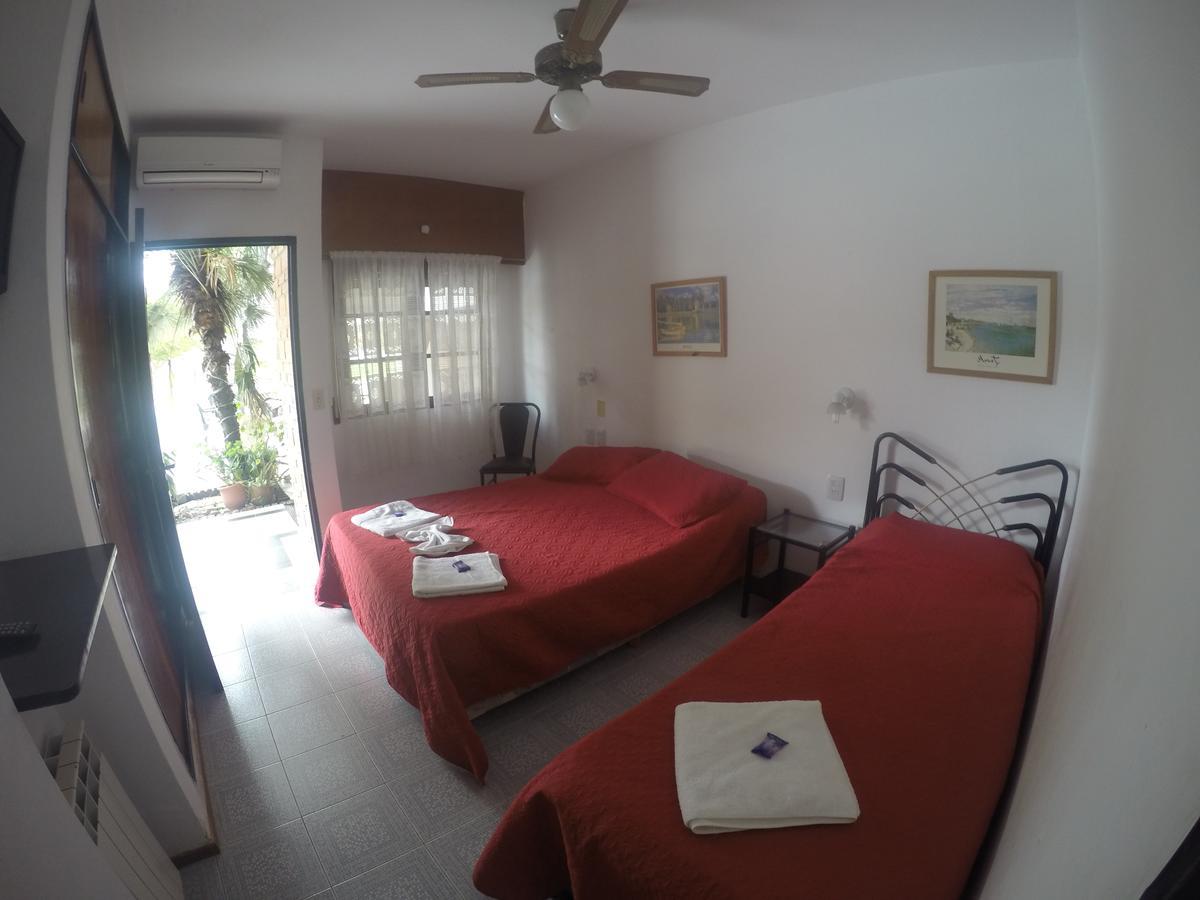 Hotel Carlos Paz Villa Carlos Paz Bagian luar foto