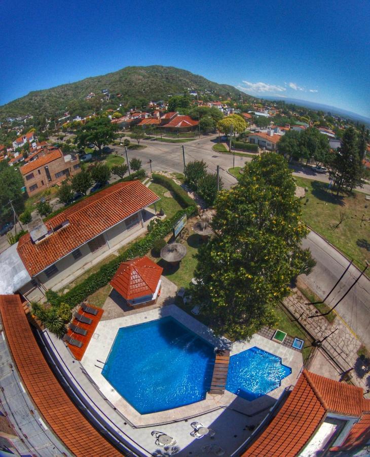 Hotel Carlos Paz Villa Carlos Paz Bagian luar foto
