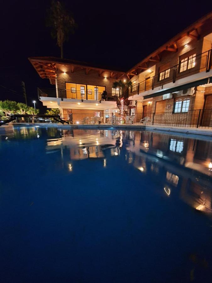 Hotel Carlos Paz Villa Carlos Paz Bagian luar foto